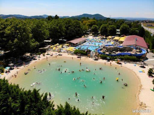 Mobilhome 6 Personnes Camping 4* Chateauneuf-de-Galaure Экстерьер фото