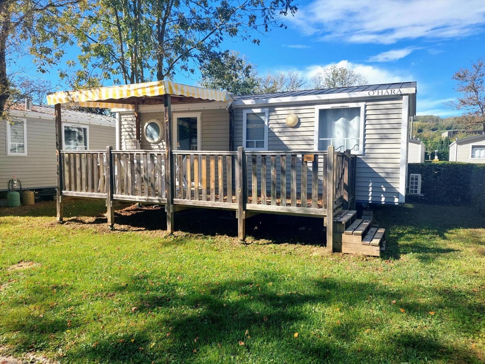 Mobilhome 6 Personnes Camping 4* Chateauneuf-de-Galaure Экстерьер фото